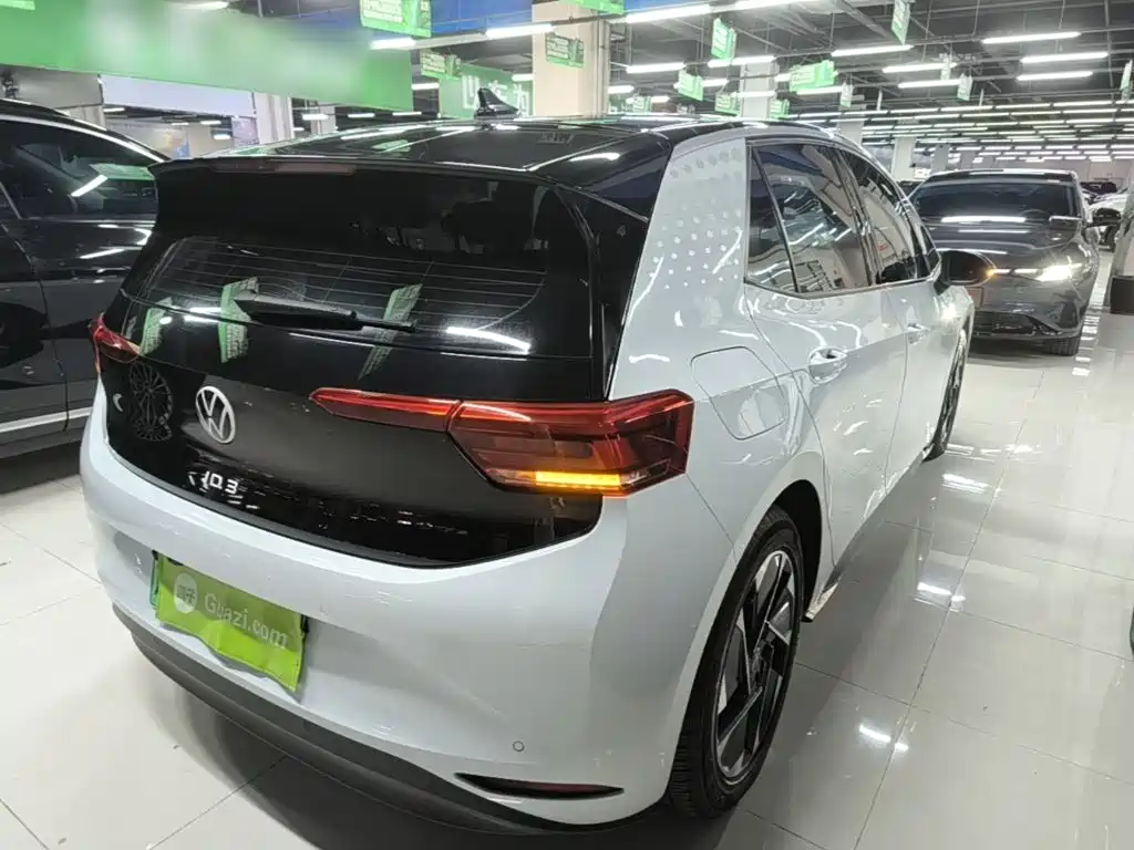 Volkswagen ID.3 — миниатюра 7