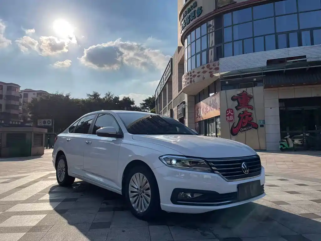 Volkswagen Lavida — миниатюра 3