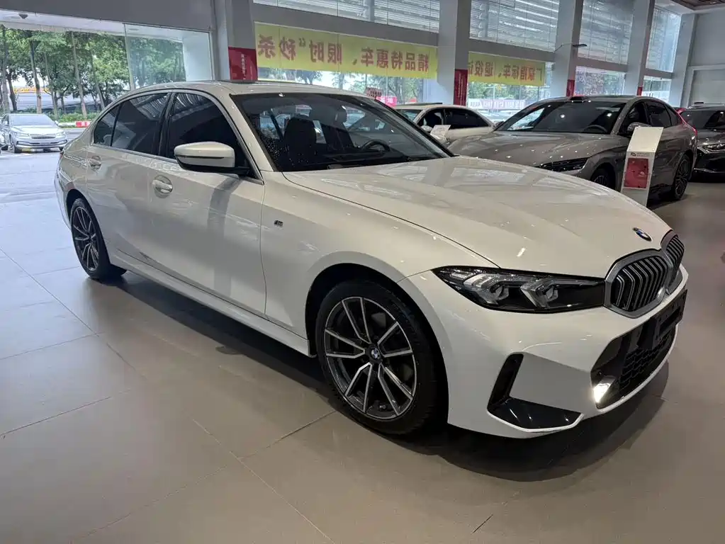 BMW 3 Series — миниатюра 3
