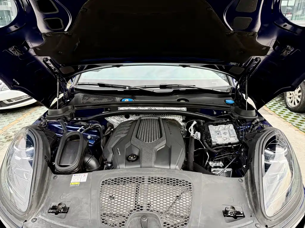 Porsche Macan — миниатюра 30