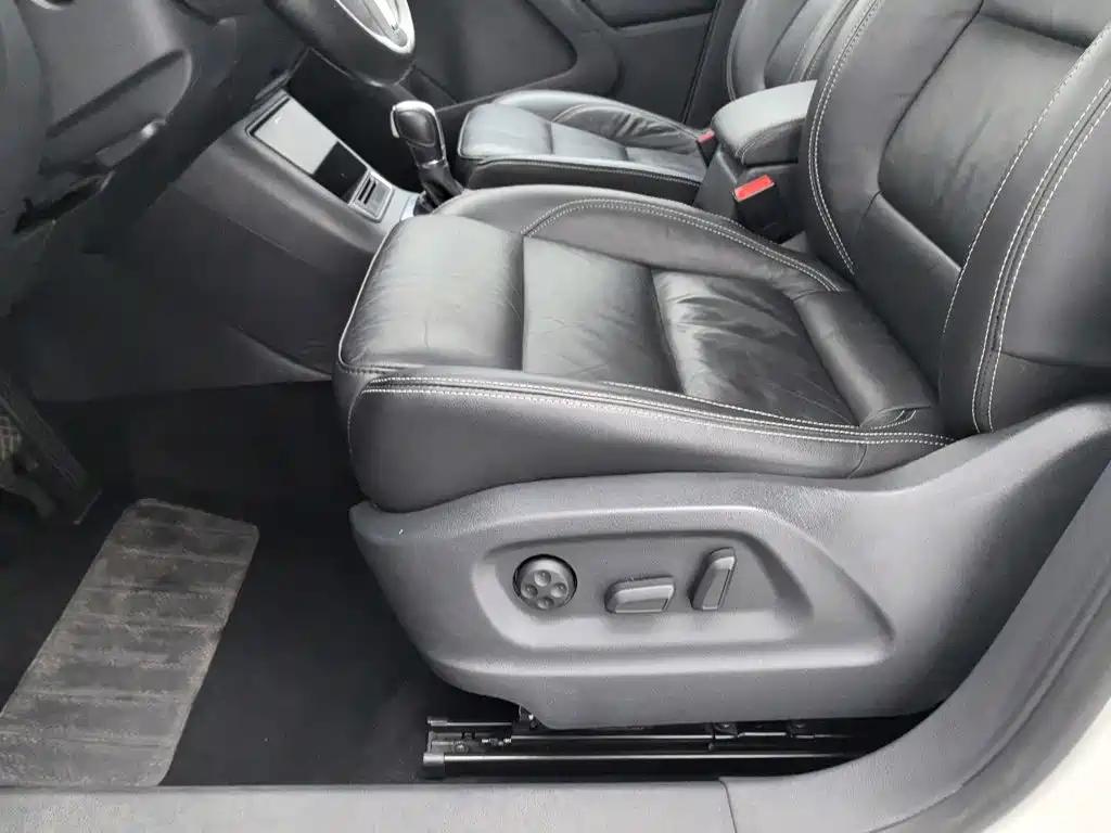 Volkswagen Tiguan — миниатюра 20