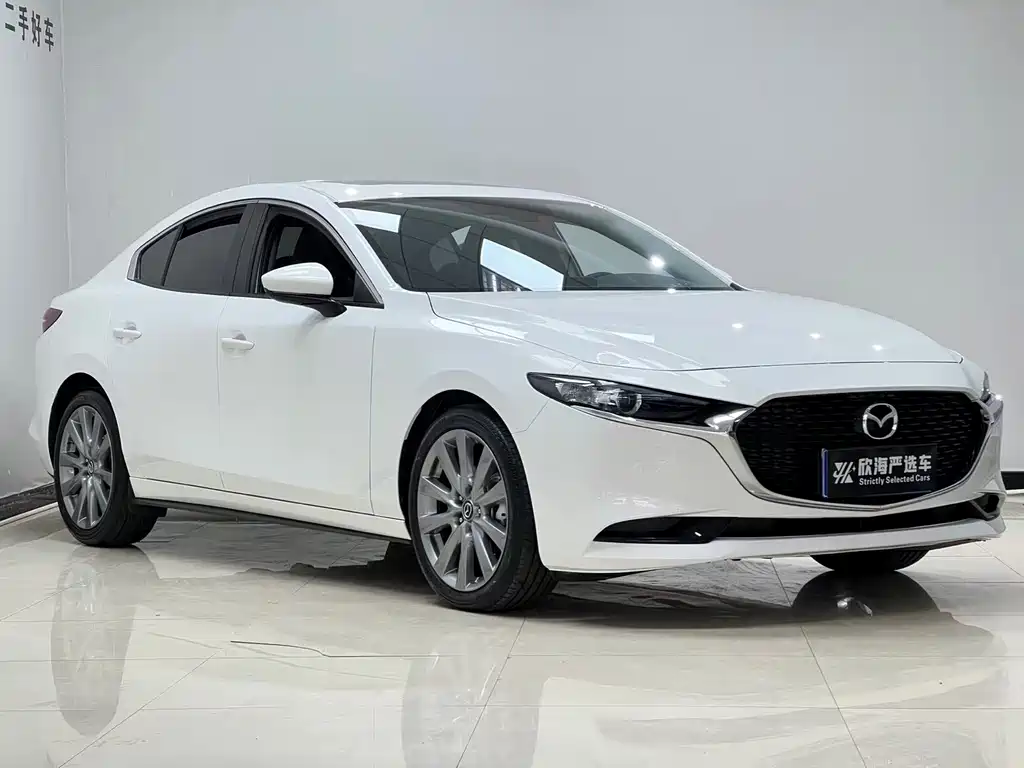 Mazda 3 Axela — миниатюра 3