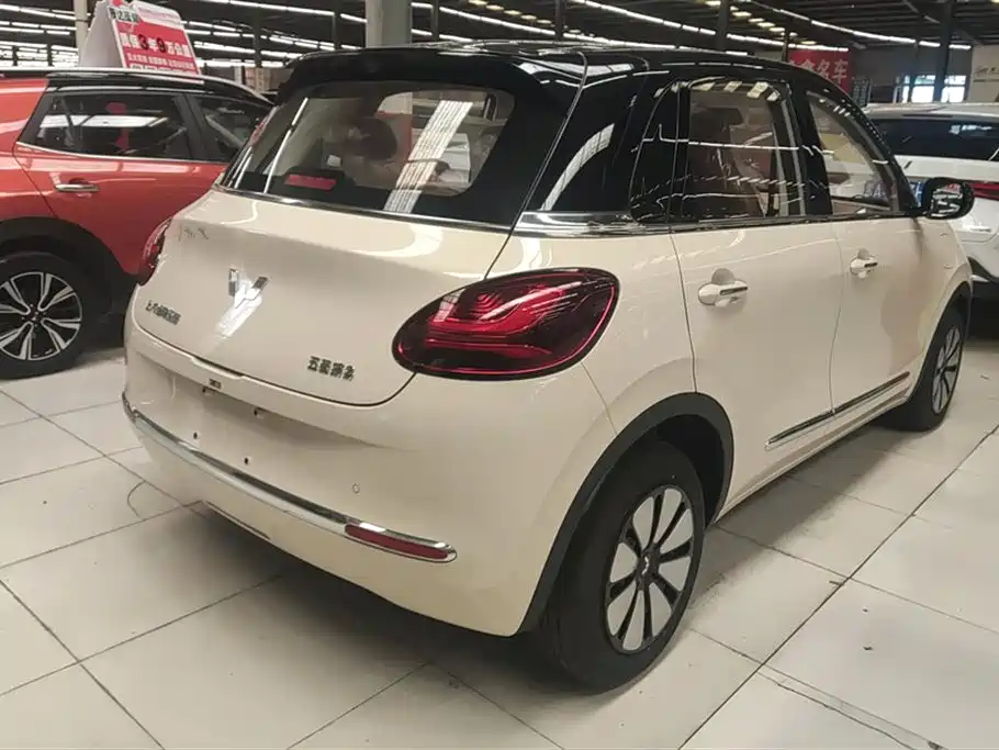 Wuling Binguo 2025 333km Premium