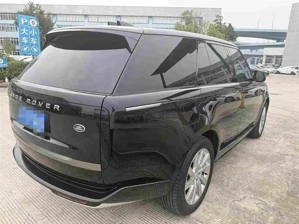 Land Rover Range Rover 2025 3.0 L6 360PS