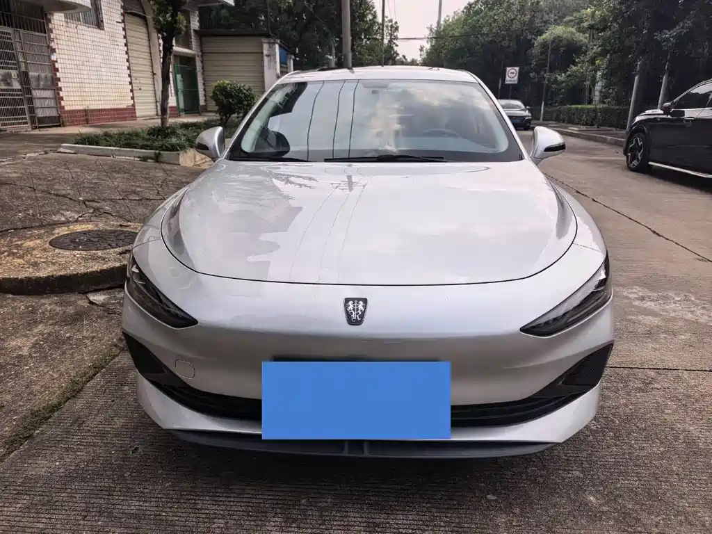 Roewe D7 — миниатюра 2