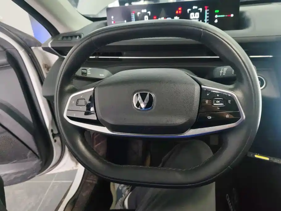 Changan Yida — миниатюра 15