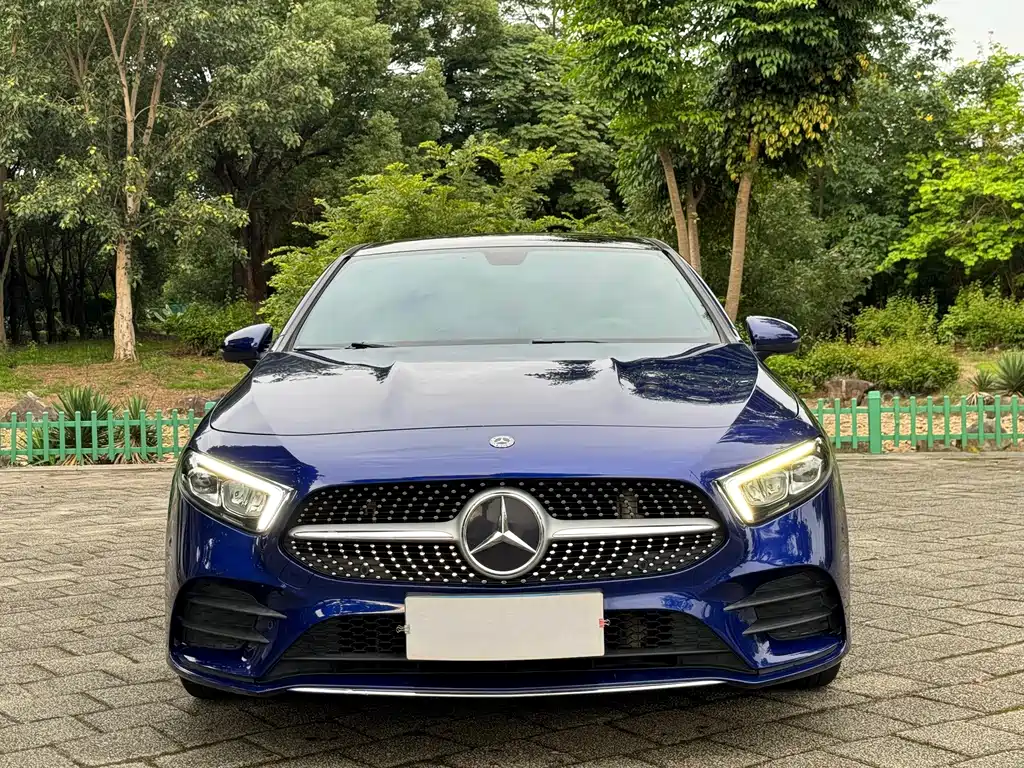 Mercedes-Benz A-Class — миниатюра 2