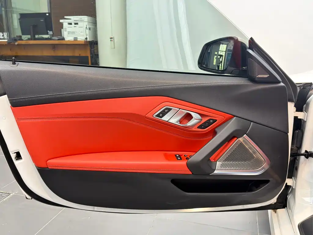 BMW Z4 — миниатюра 12