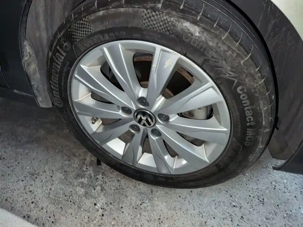 Volkswagen Sagitar — миниатюра 24