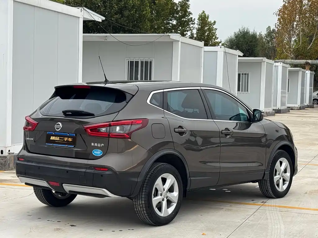 Nissan Qashqai — миниатюра 5