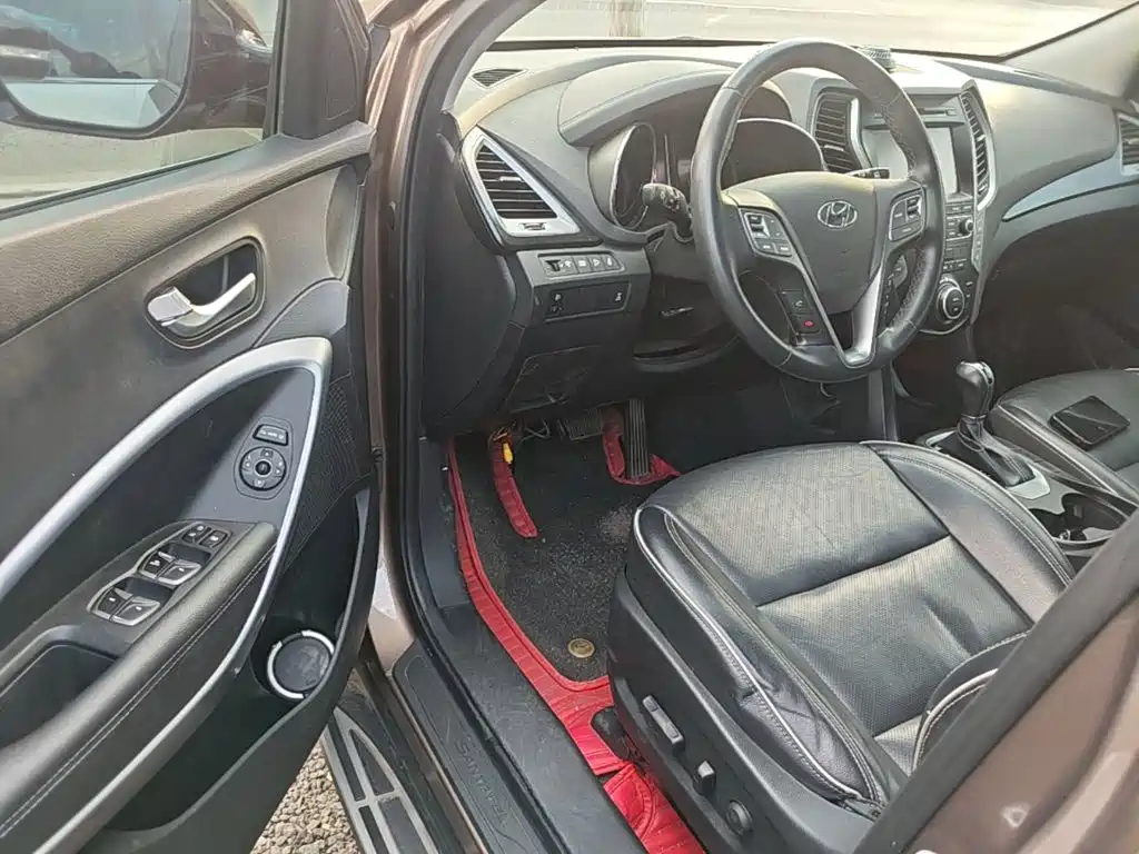 Hyundai Santa Fe — миниатюра 16