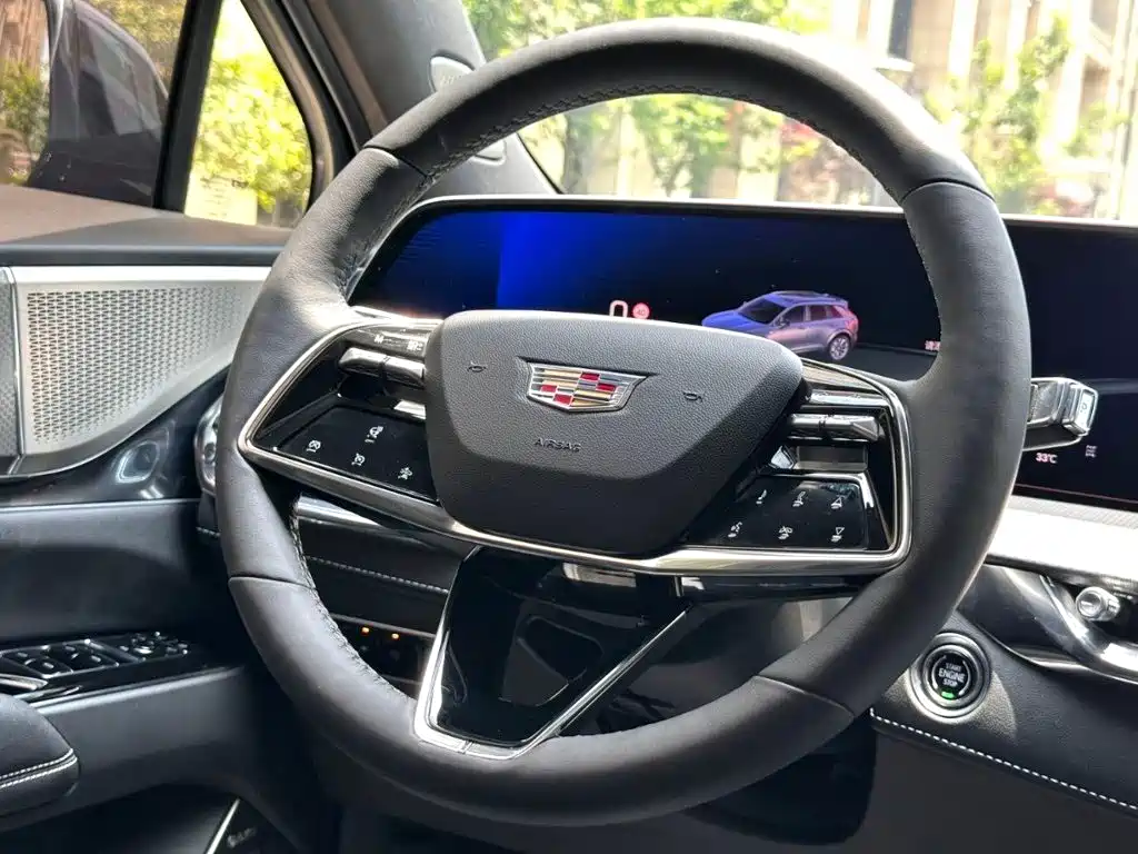 Cadillac XT5 — миниатюра 6