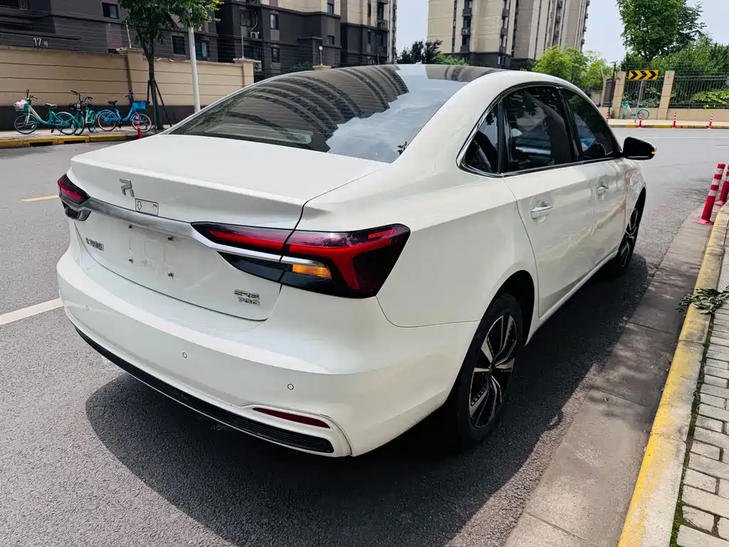 Rising Auto ER6 2021 620km