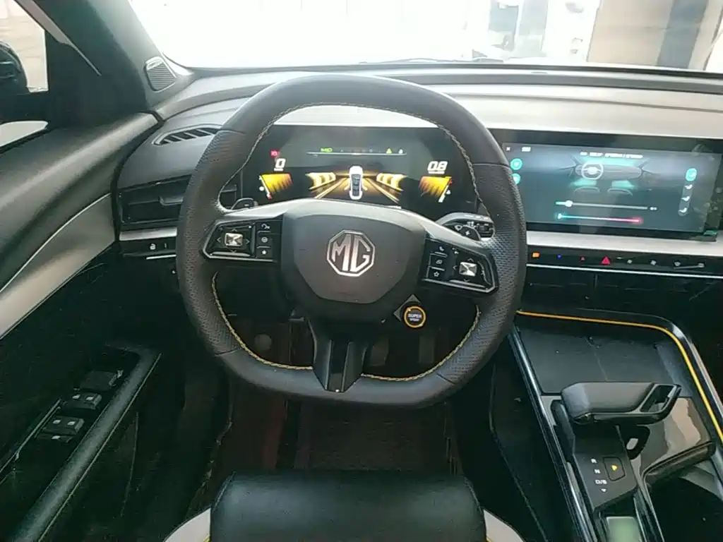 MG MG5 Scorpio — миниатюра 11