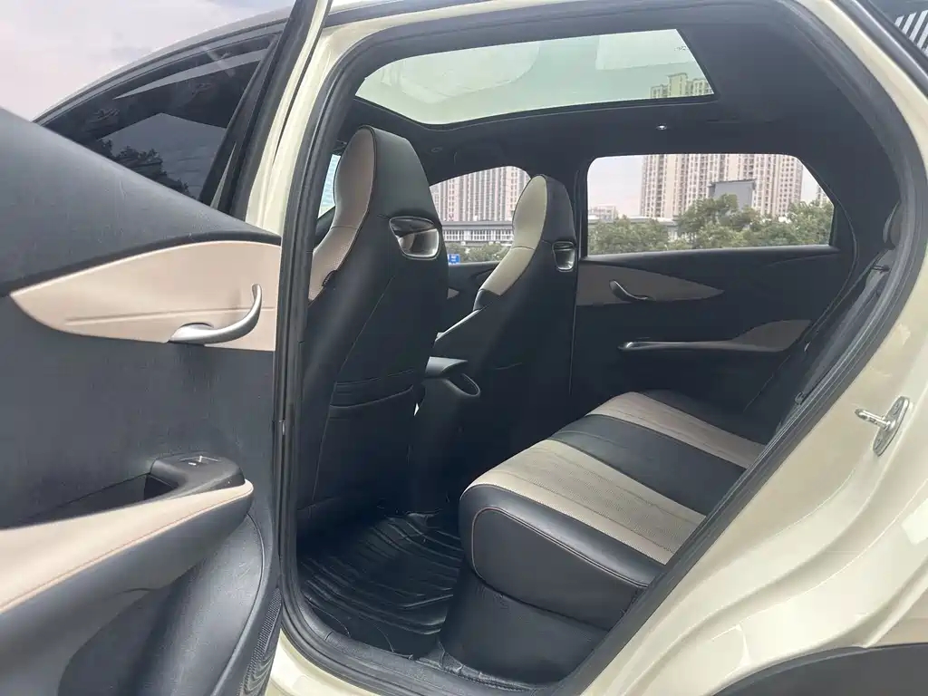 BYD Dolphin — миниатюра 12