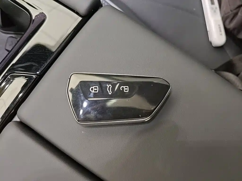 Volkswagen Teramont — миниатюра 9