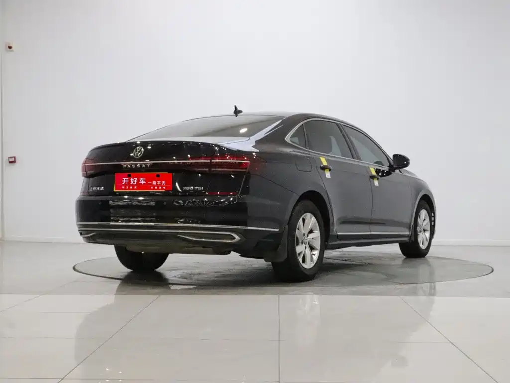 Volkswagen Passat — миниатюра 4