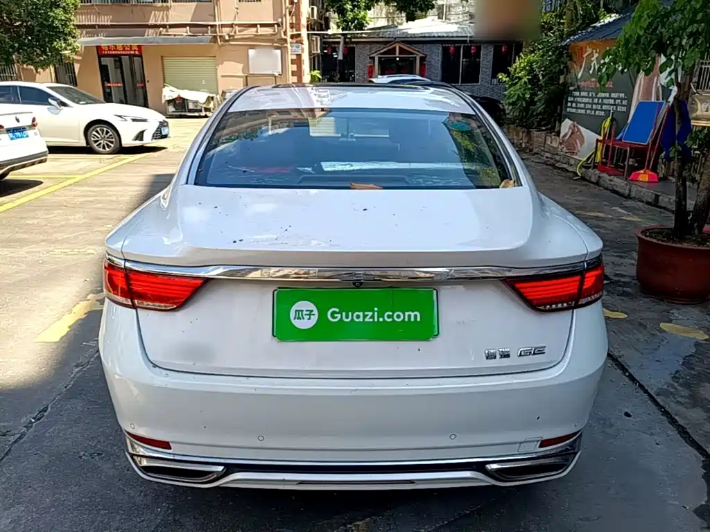 Geely Borui Hybrid — миниатюра 6