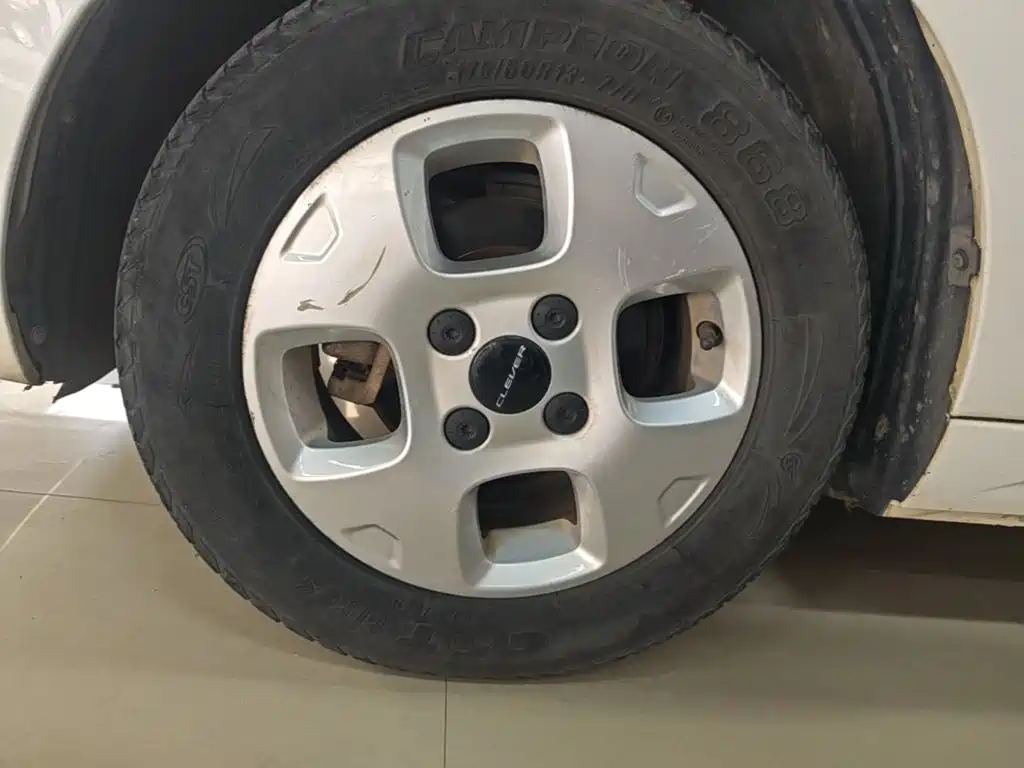 Roewe Clever — миниатюра 23