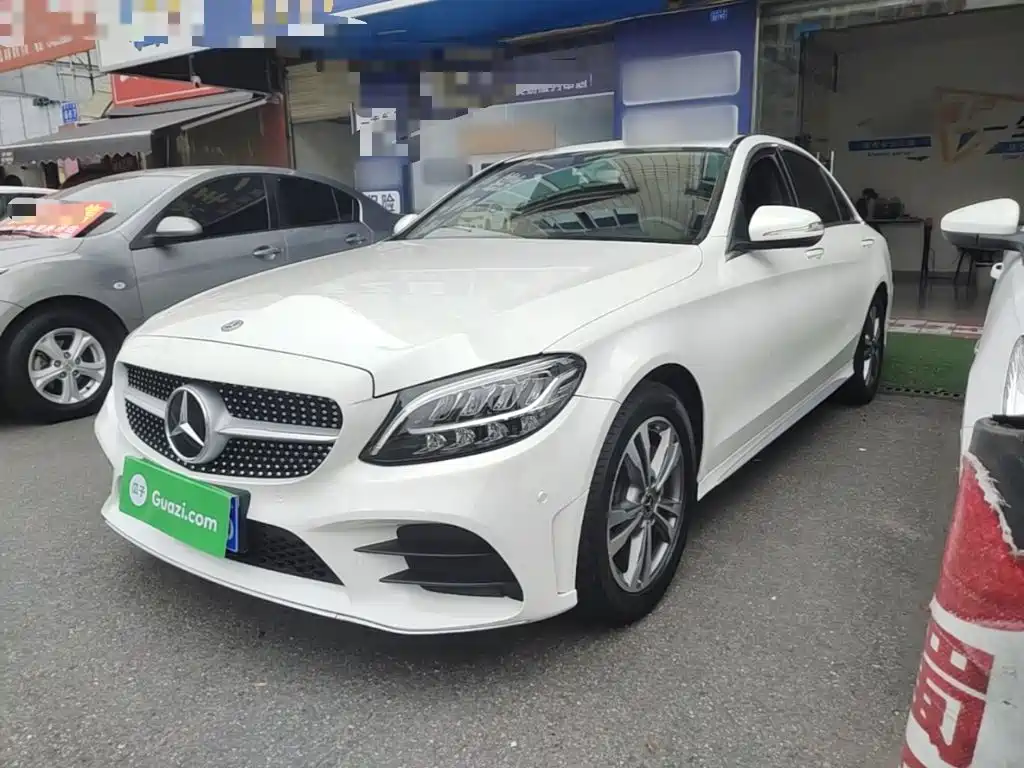 Mercedes-Benz C-Class — миниатюра 2