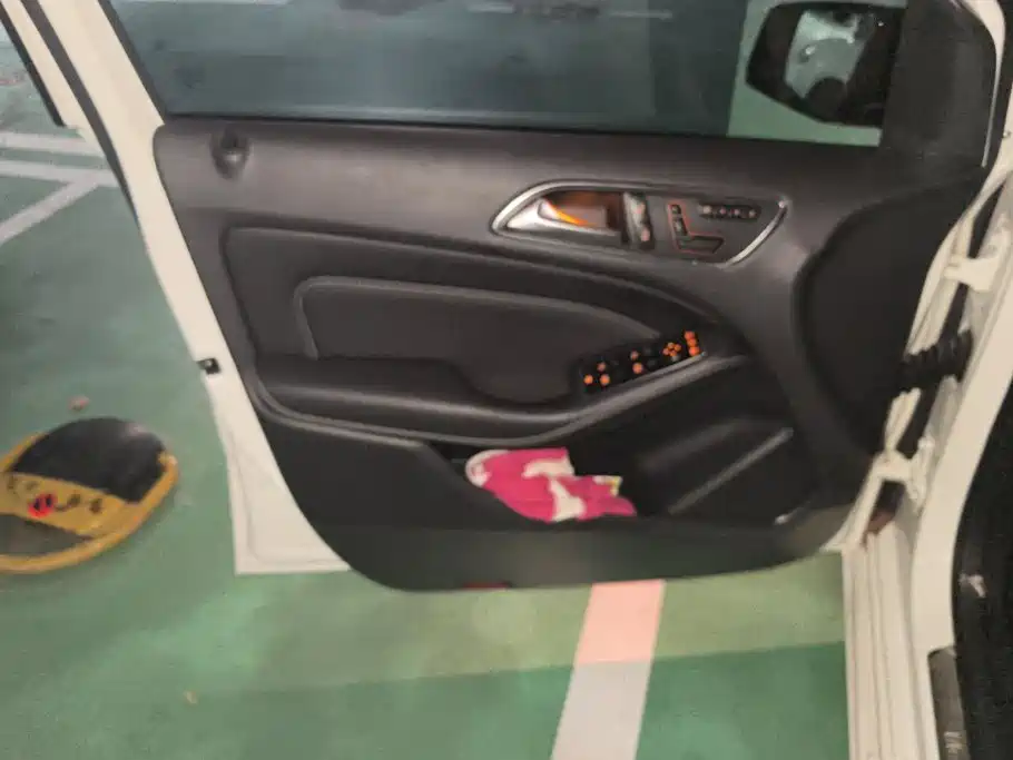 Mercedes-Benz B-Class — миниатюра 7
