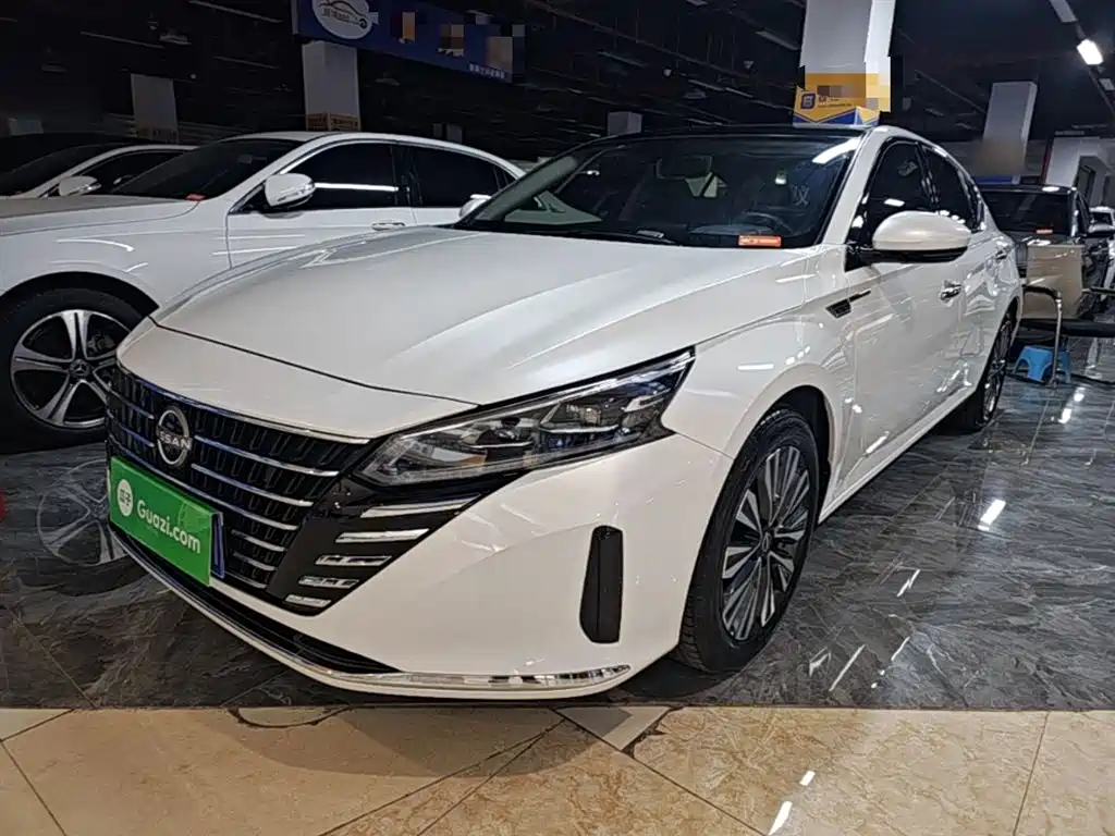 Купить Nissan Teana