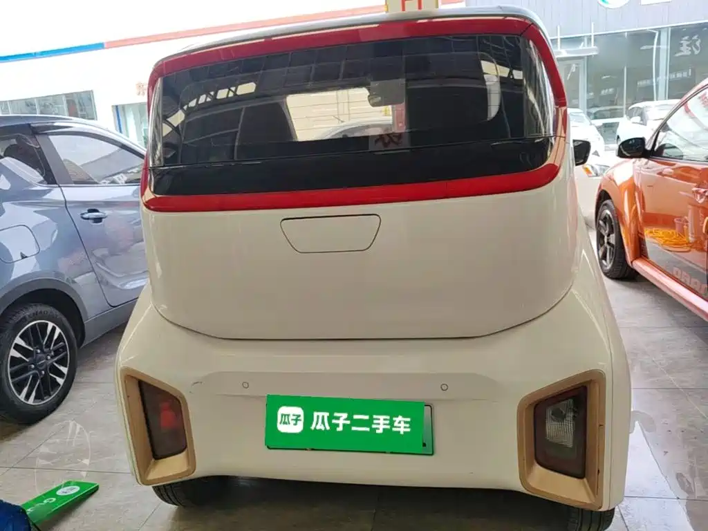 Baojun E200 — миниатюра 6