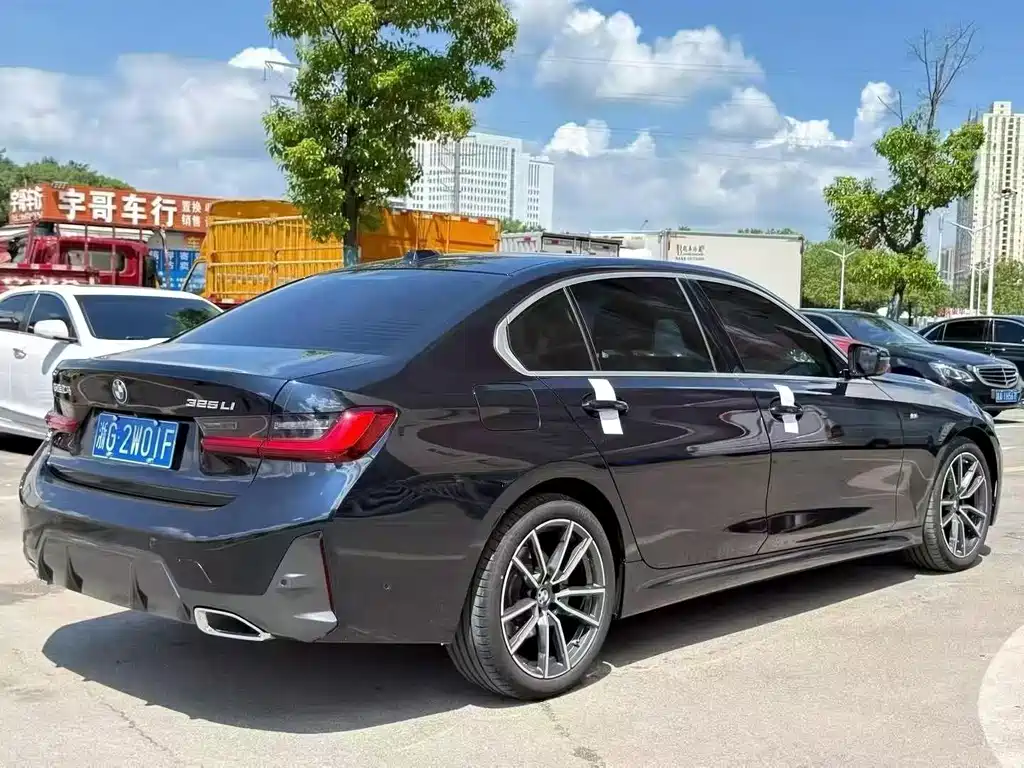 BMW 3 Series — миниатюра 9