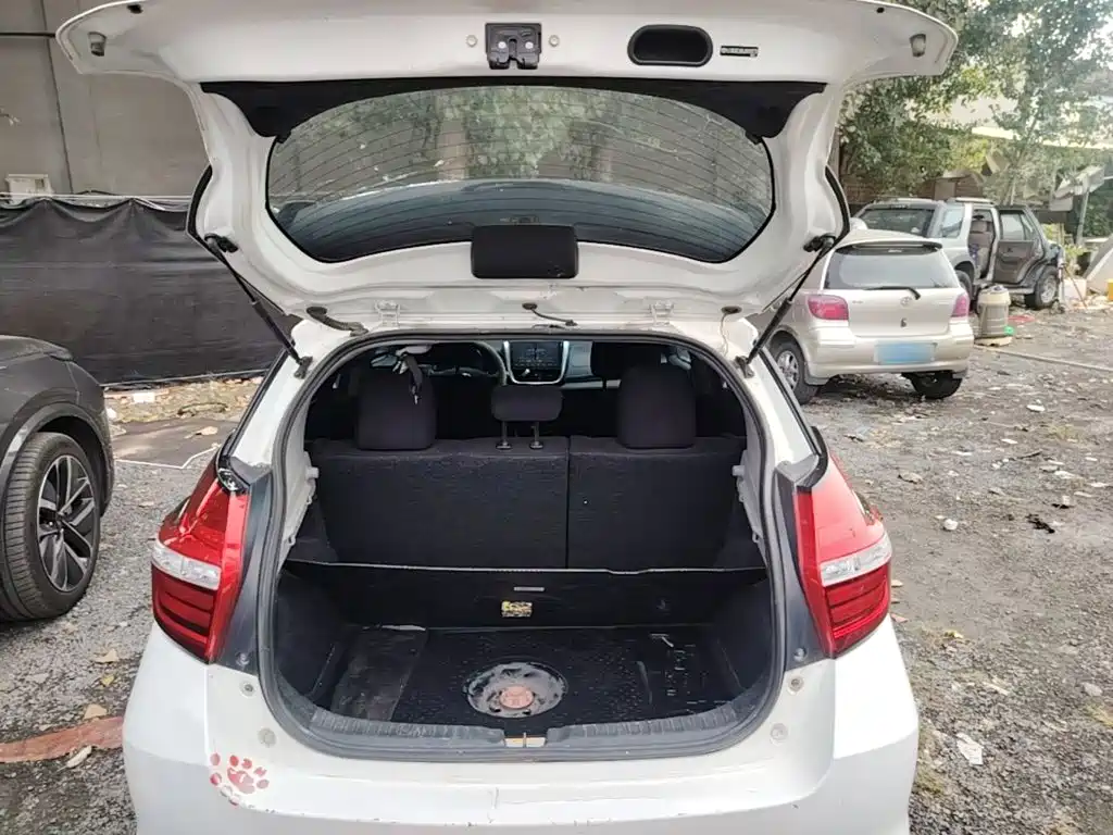 Toyota Vios FS — миниатюра 19