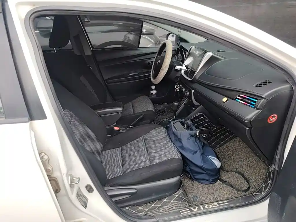 Toyota Vios FS — миниатюра 25
