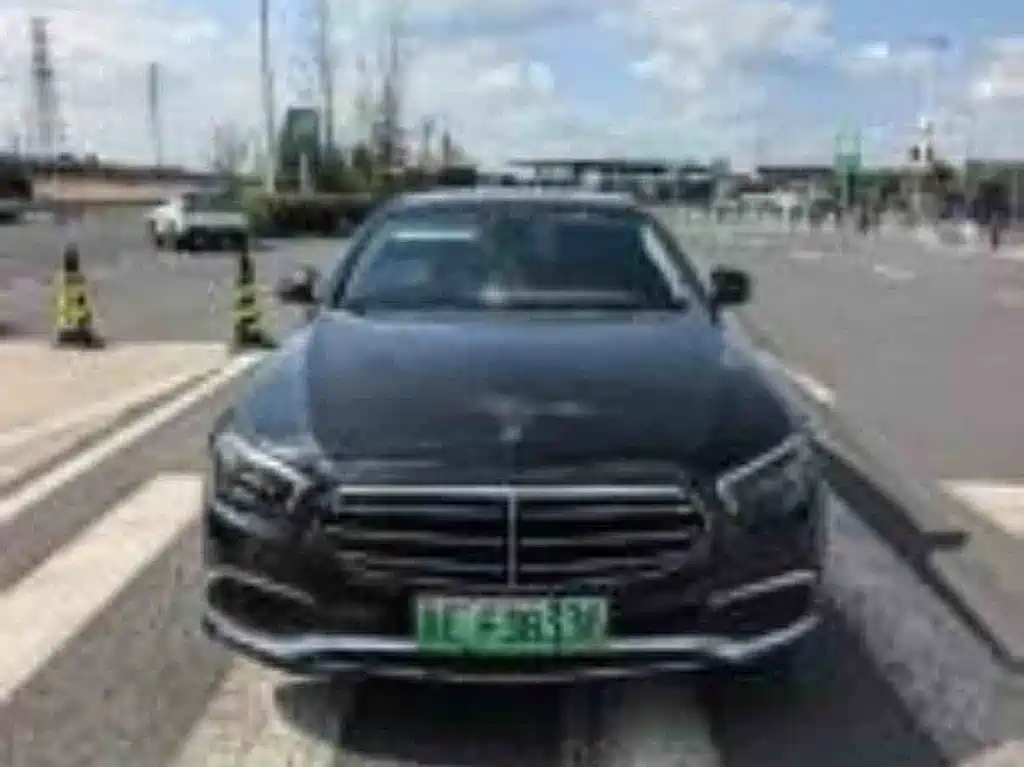 Mercedes-Benz E-Class New Energy — миниатюра 2