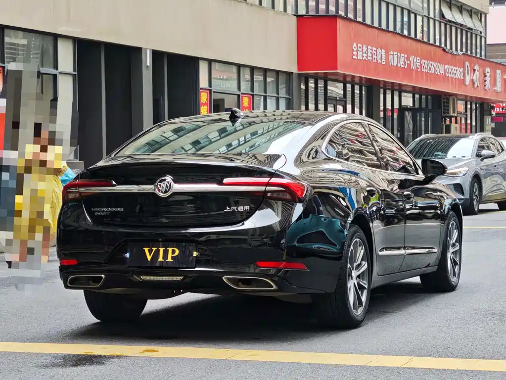 Buick LaCrosse — миниатюра 9