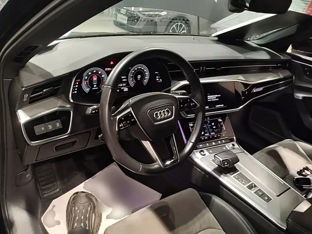Audi A6L 2022 45 TFSI quattro