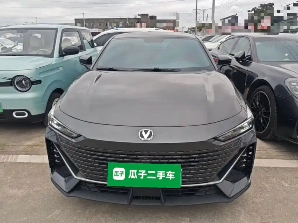 Changan UNI-V iDD — миниатюра 3