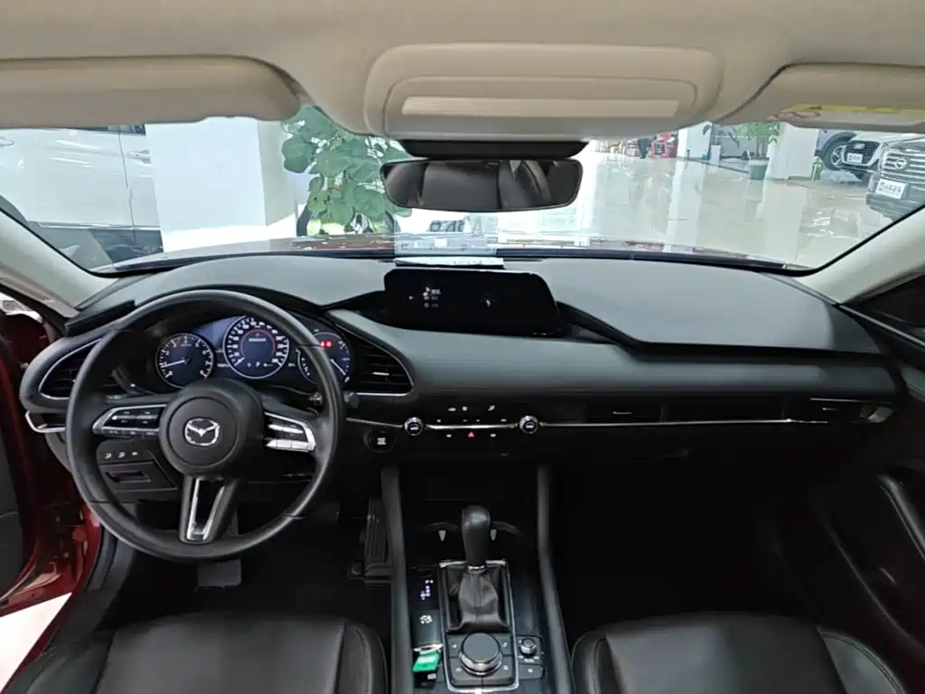 Mazda 3 Axela — миниатюра 10