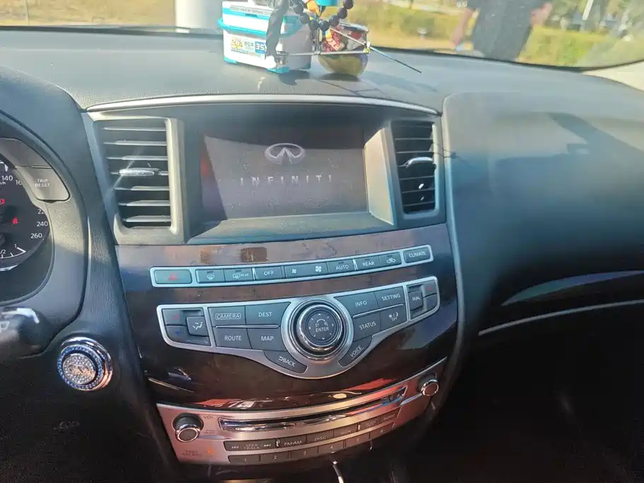 Infiniti QX60 (Import) — миниатюра 13