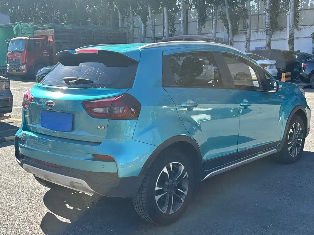 Geely Vision X3 — миниатюра 4