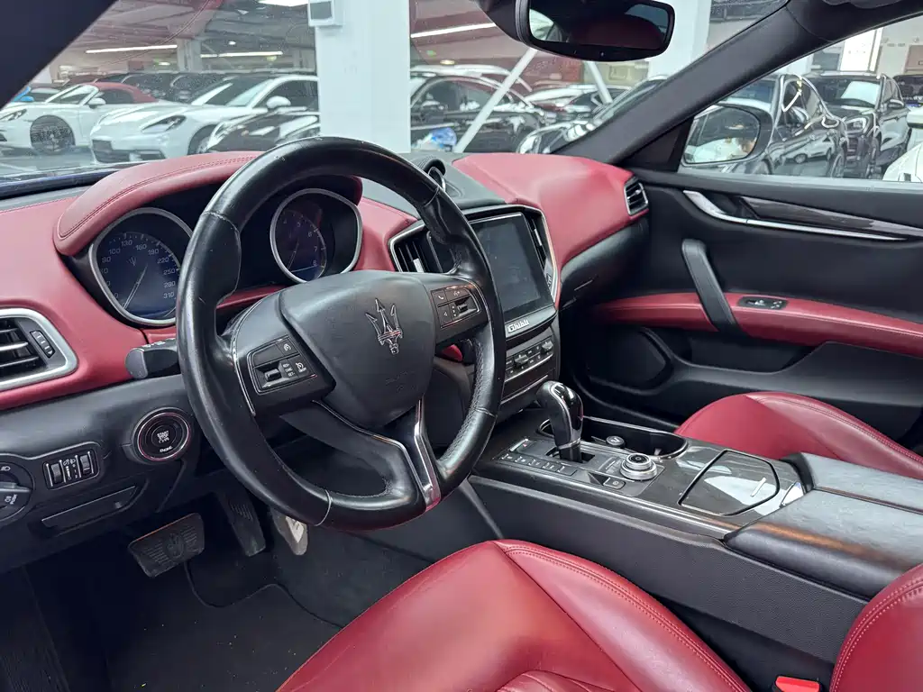 Maserati Ghibli 2017 3.0T Standard
