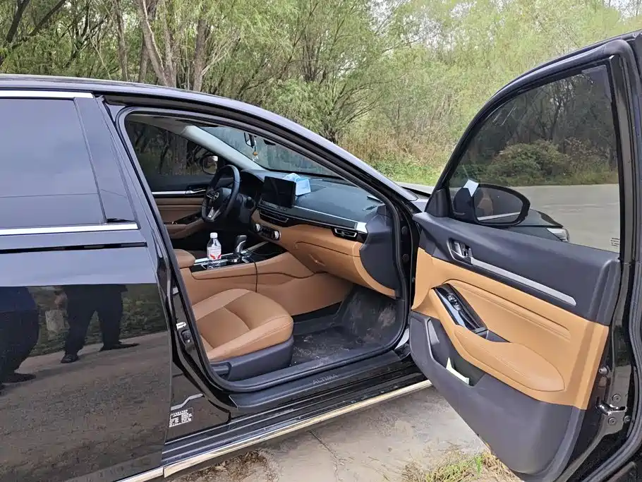 Nissan Teana — миниатюра 8