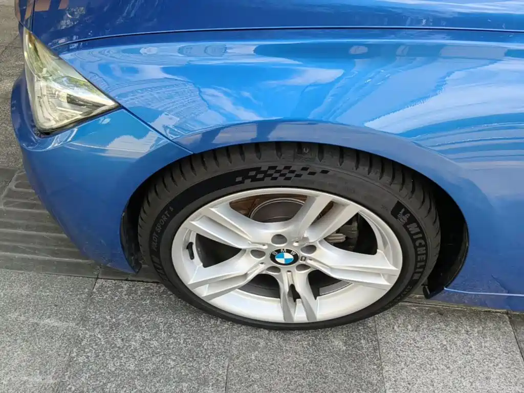 BMW 3 Series — миниатюра 23