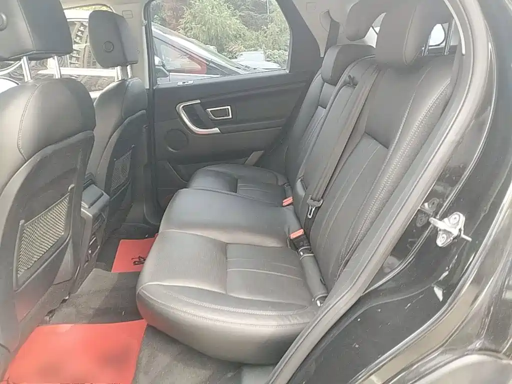 Land Rover Discovery Sport — миниатюра 17