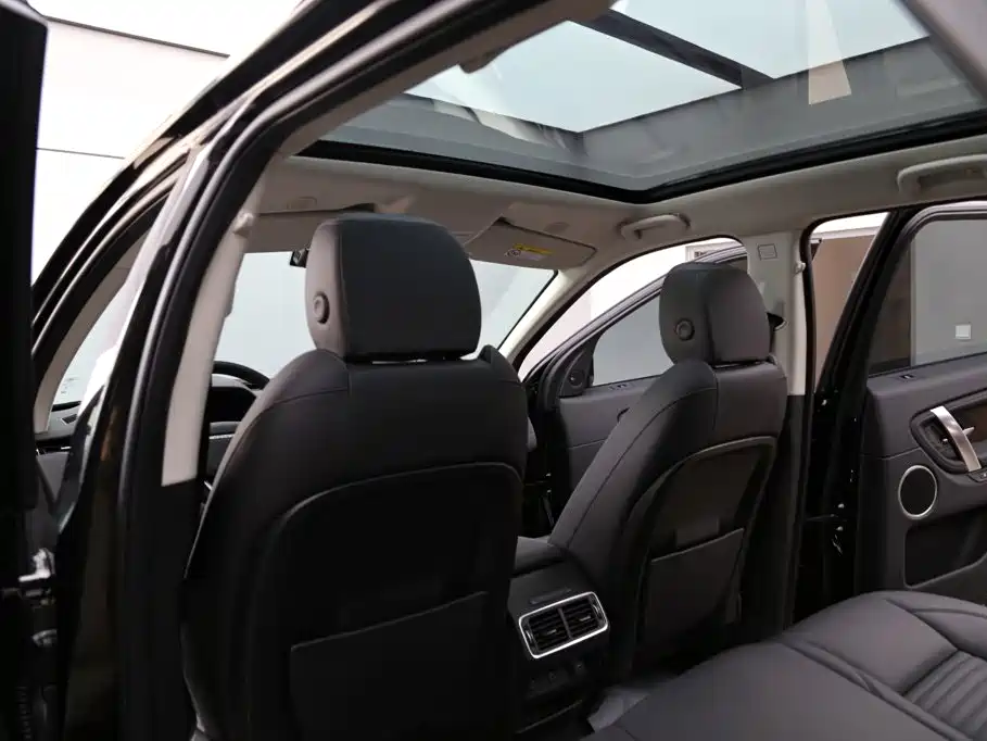 Land Rover Discovery Sport — миниатюра 21