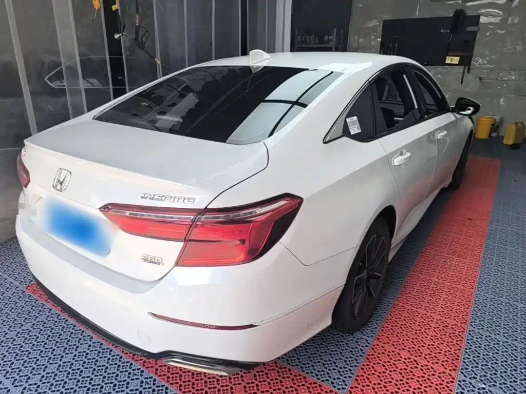 Honda Inspire — миниатюра 7