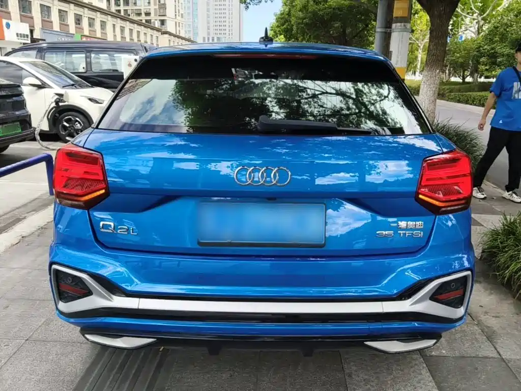 Audi Q2L — миниатюра 6