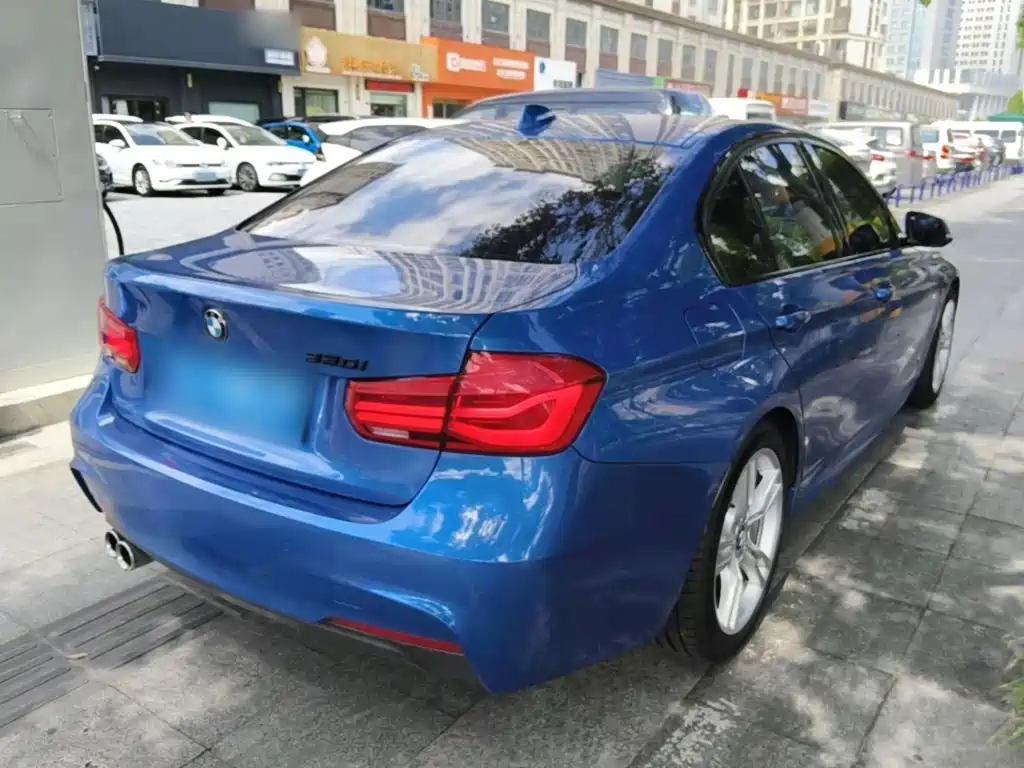 BMW 3 Series — миниатюра 7