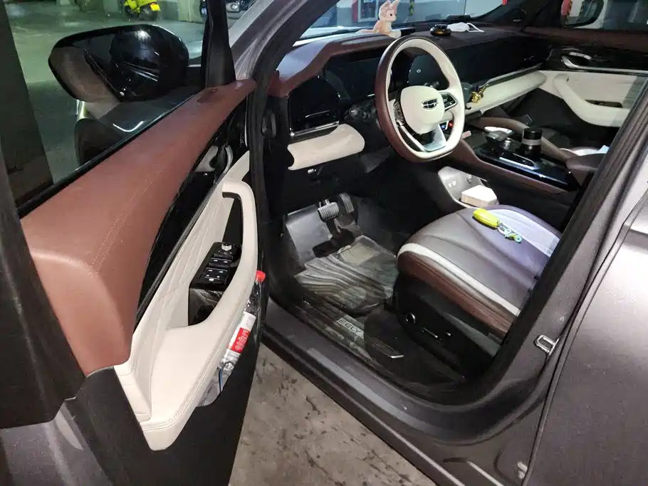 Geely Xingyue L — миниатюра 9
