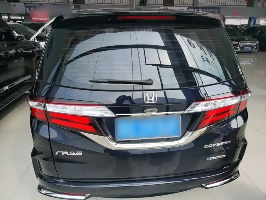 Honda Odyssey — миниатюра 6