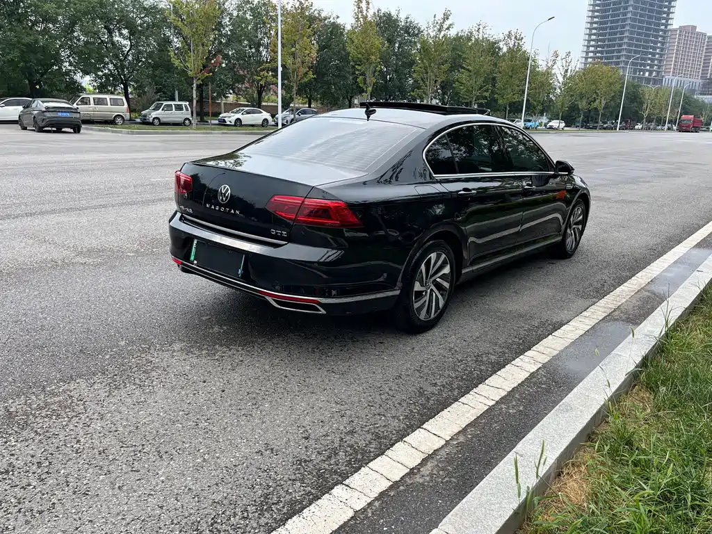 Volkswagen Magotan PHEV — миниатюра 20