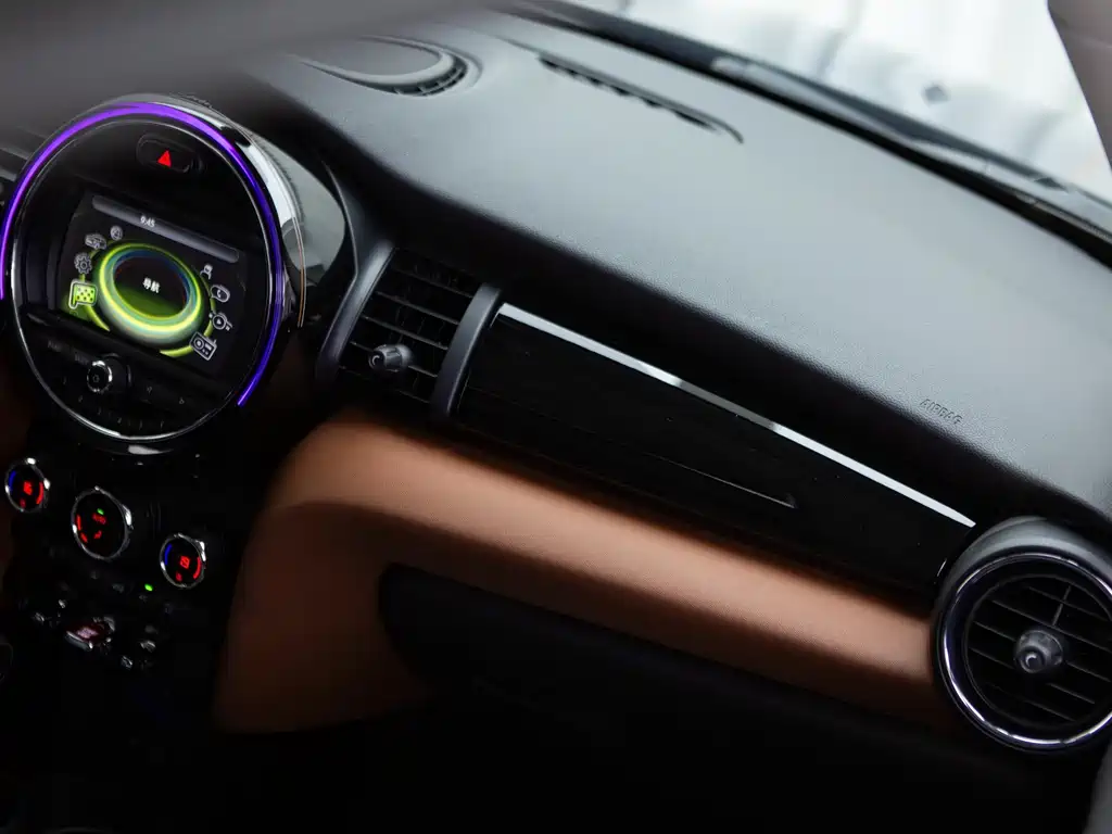 MINI Mini — миниатюра 8
