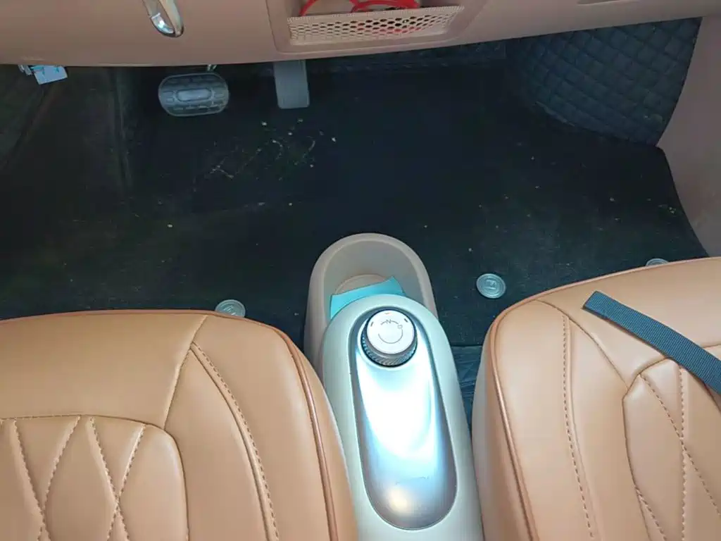 Wuling MINIEV — миниатюра 14